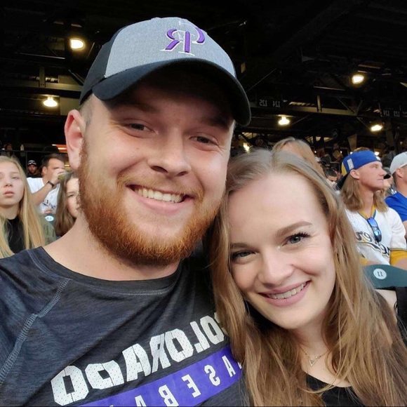 Meet your Posher, Caitlen - Picture 1 of 5